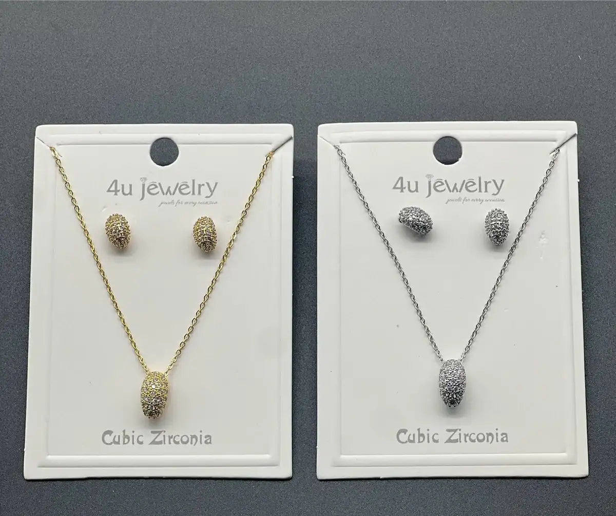 ✨ OVAL SPARKLE CZ PENDANT SET – Timeless Elegance with Diamond-Like Brilliance