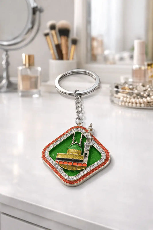 🕌 MADINAH SHAREEF METAL KEYCHAIN – A Beautiful Symbol of Faith & Blessings