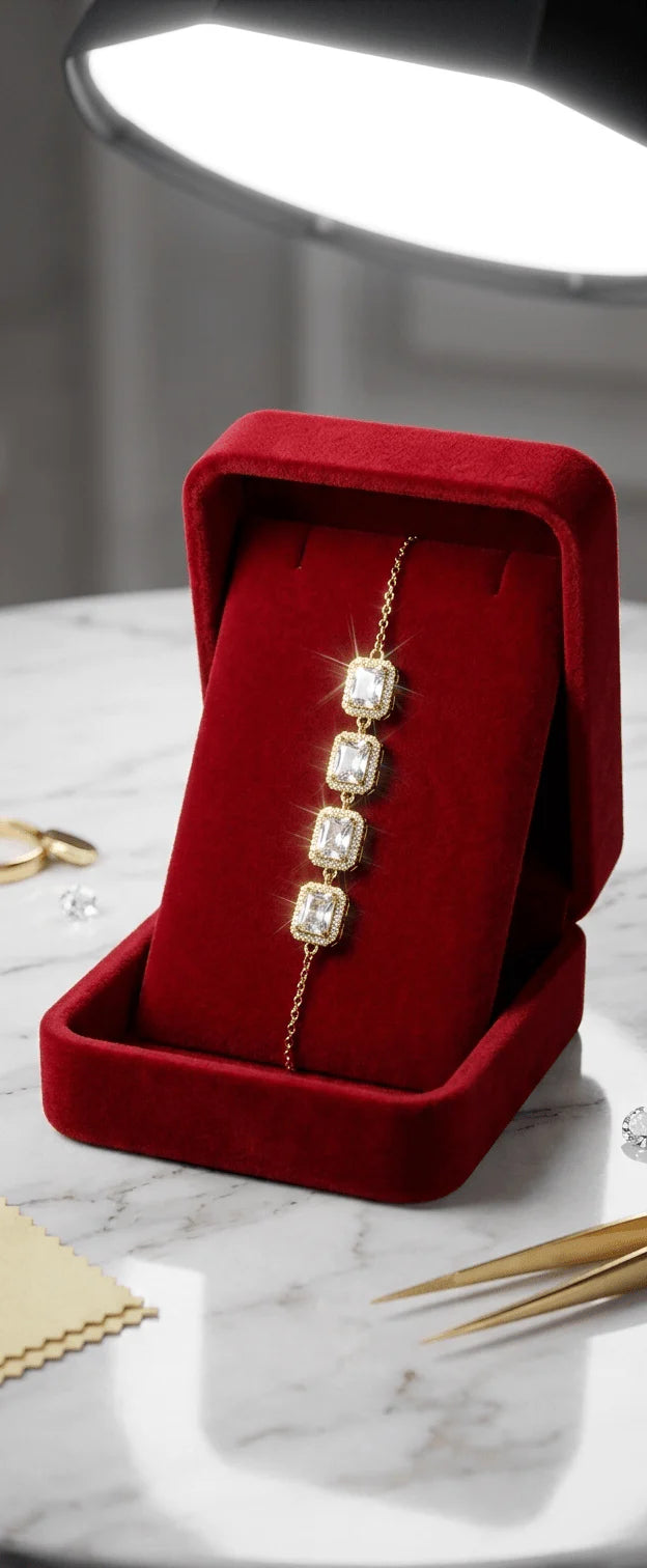 ✨ SQUARE CRYSTAL LINK ADJUSTABLE BRACELET – Modern Elegance with Timeless Sparkle